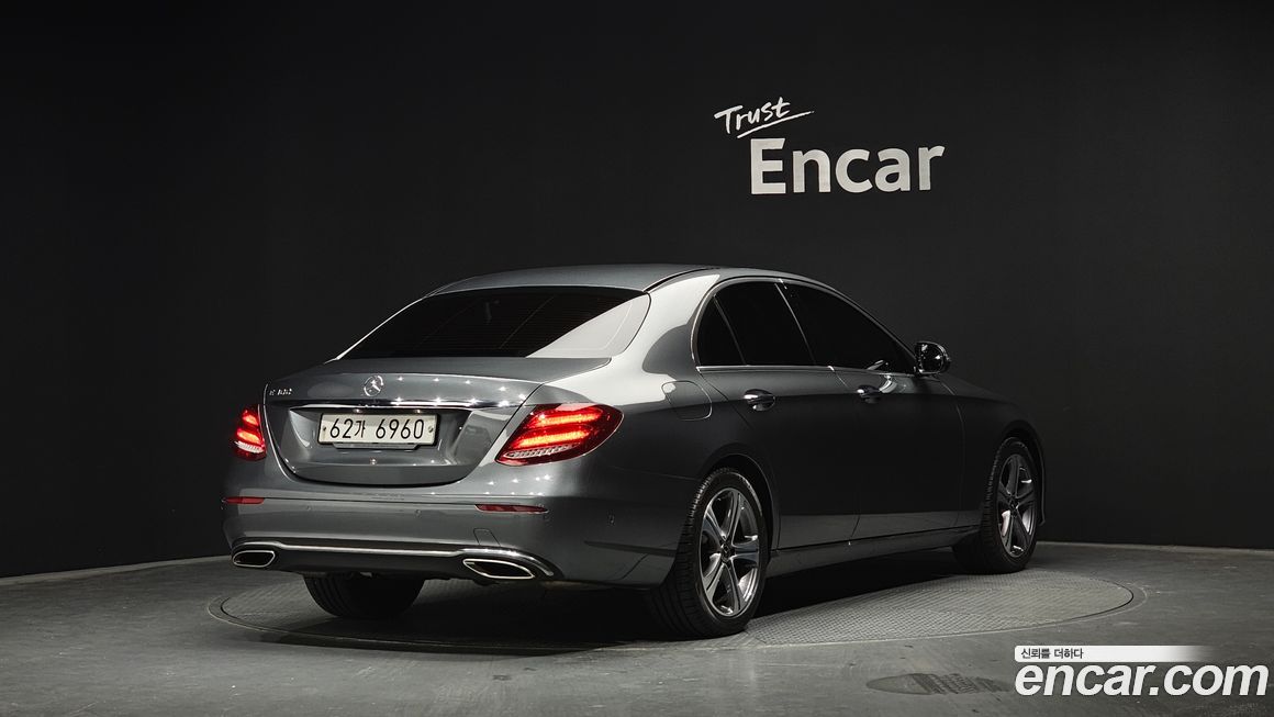 Mercedes-Benz E-Class 2019