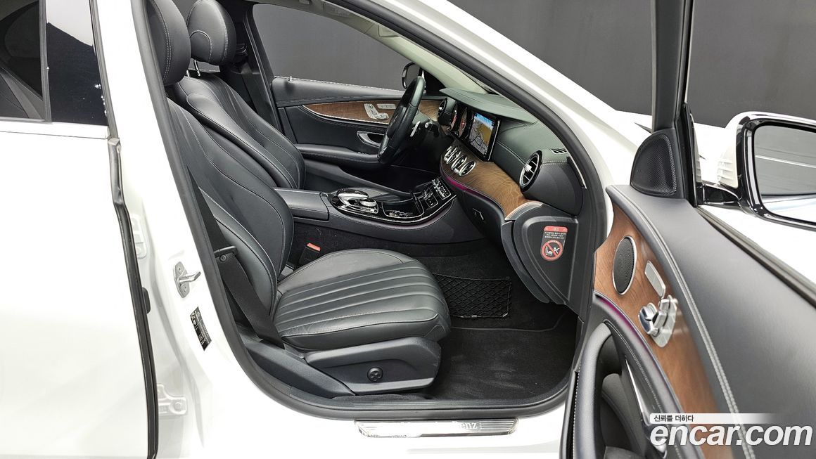 Mercedes-Benz E-Class 2017