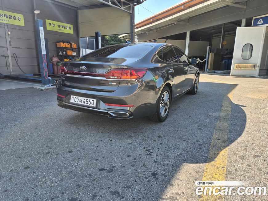 Kia K7 2021
