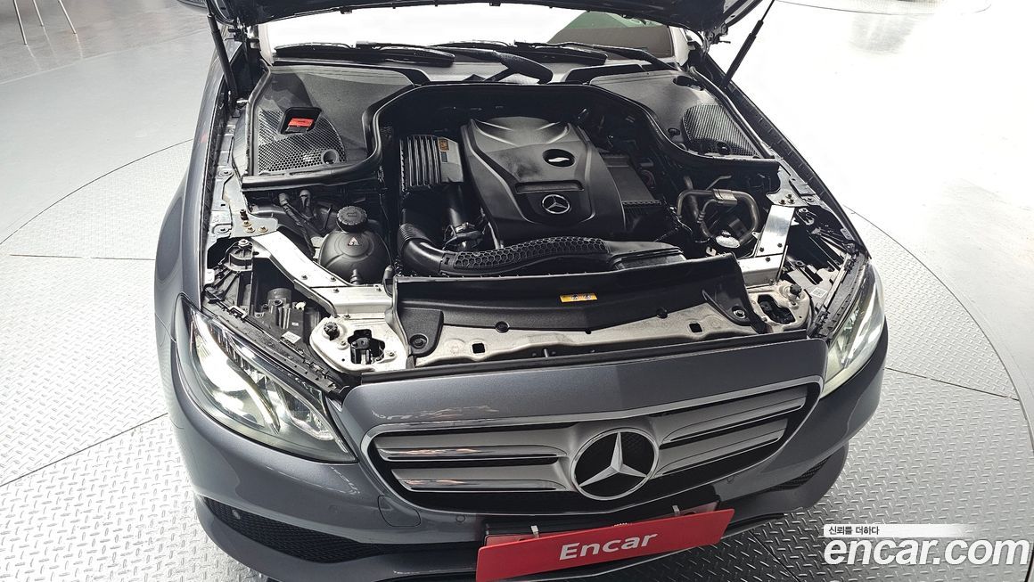 Mercedes-Benz E-Class 2019