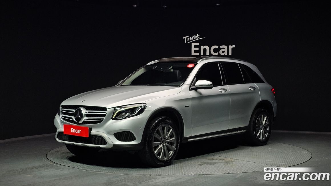 Mercedes-Benz GLC-Class 2019