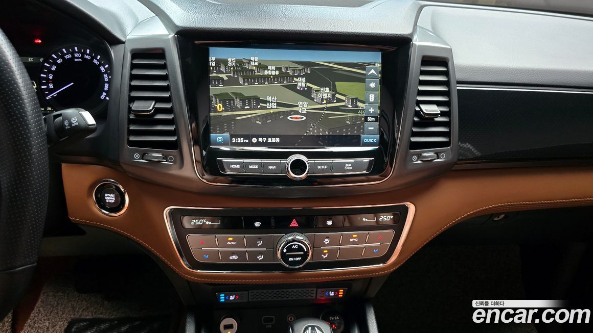 KG_Mobility_Ssangyong Rexton 2020