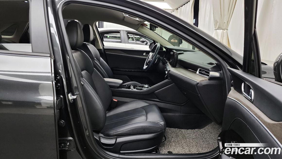 Kia K5 2021