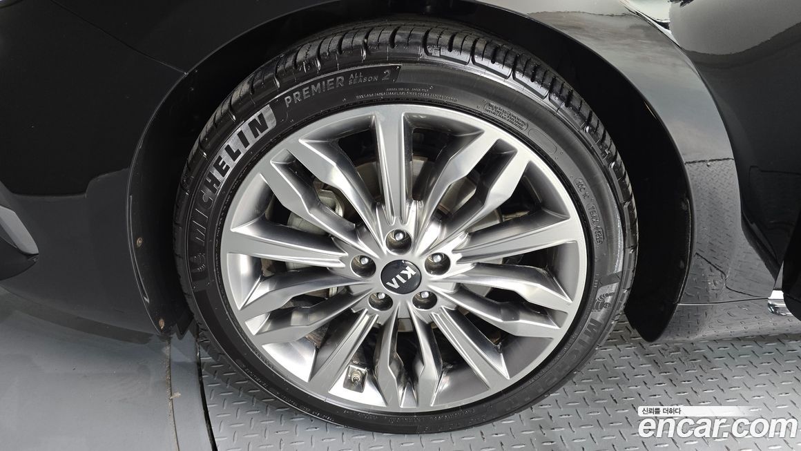Kia K7 2020