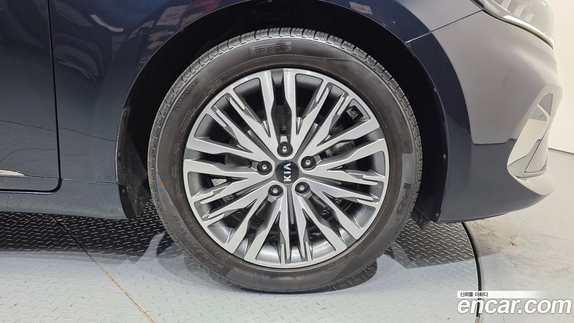 Kia K7 2021