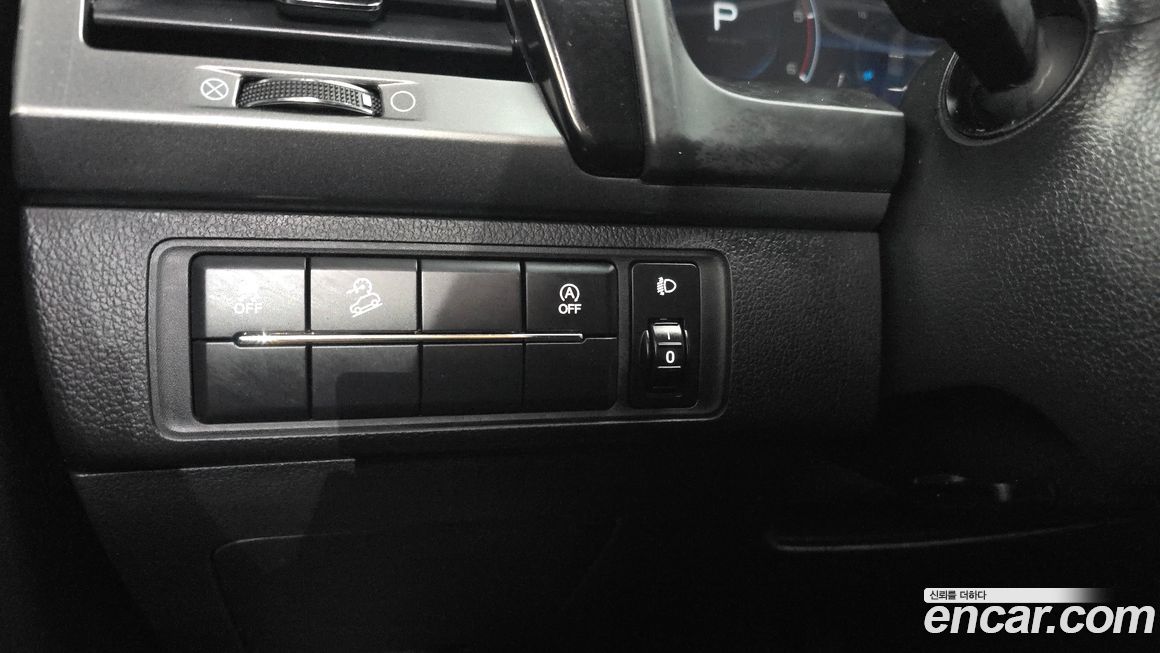 KG_Mobility_Ssangyong Rexton 2023