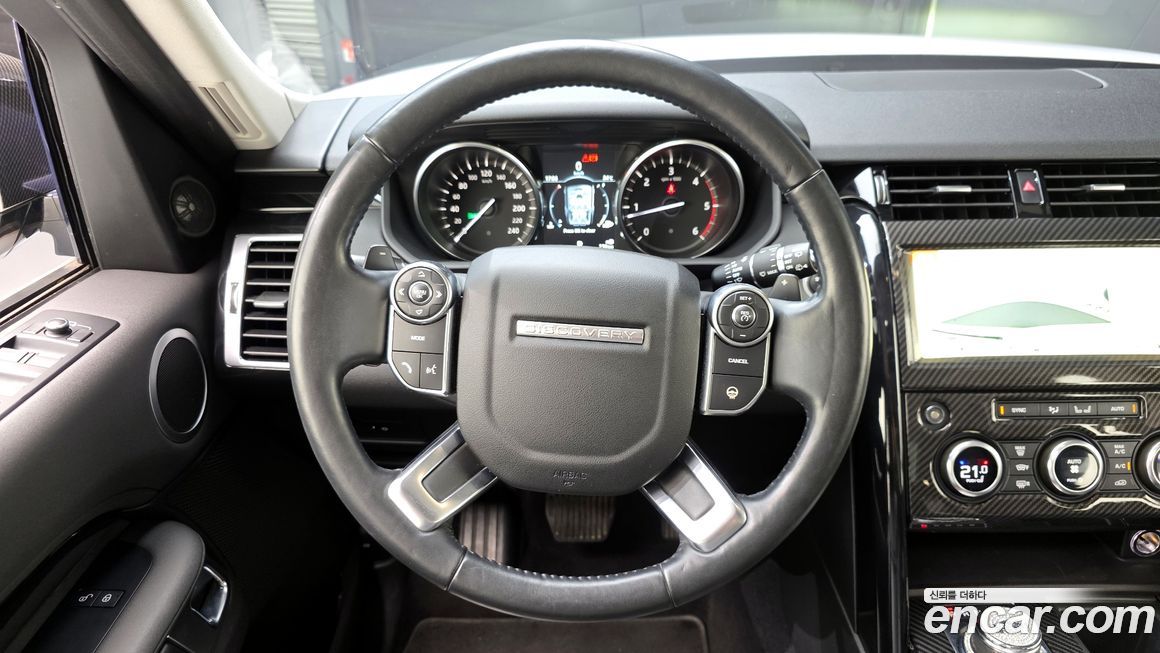 Land Rover Discovery 2018