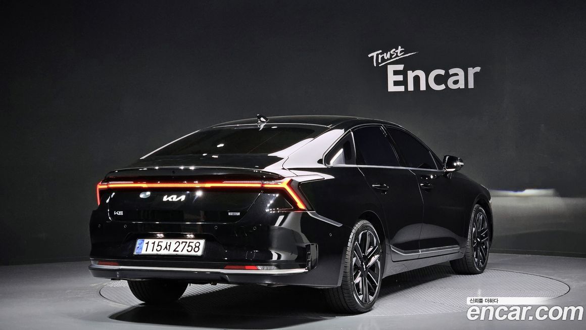 Kia K8 2025