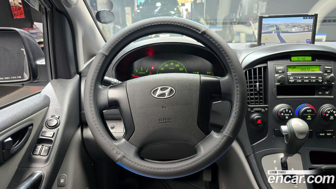 Hyundai Starex 2016