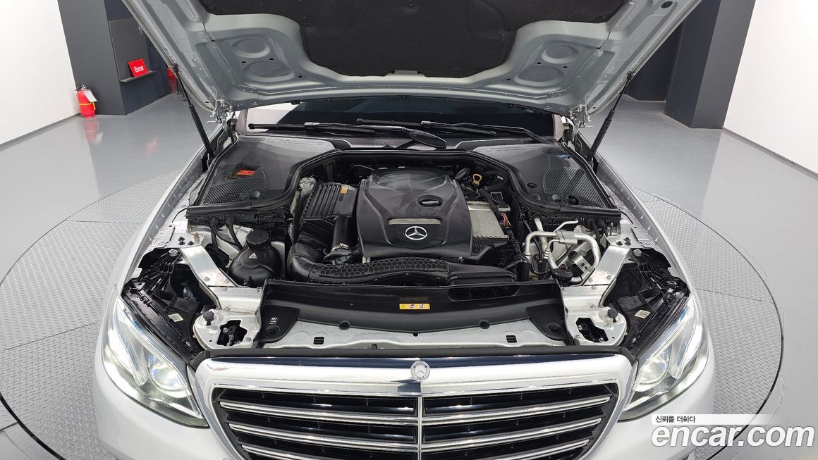 Mercedes-Benz E-Class 2017