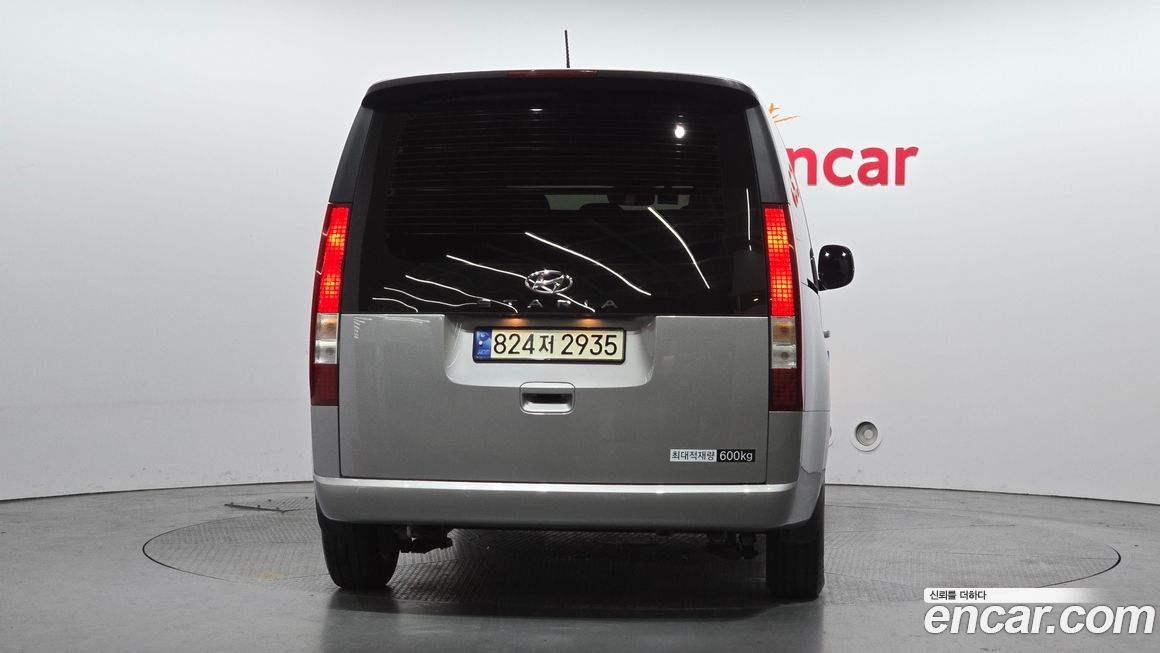 Hyundai Staria 2024
