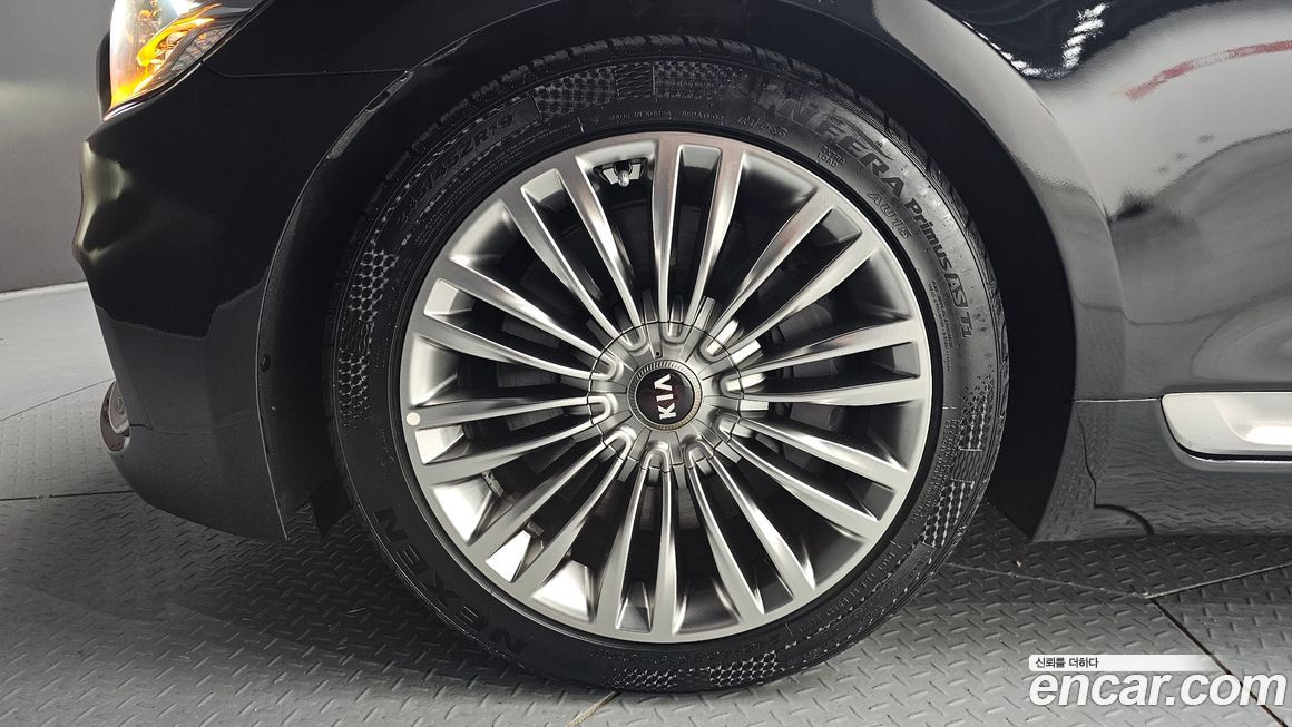 Kia K9 2019