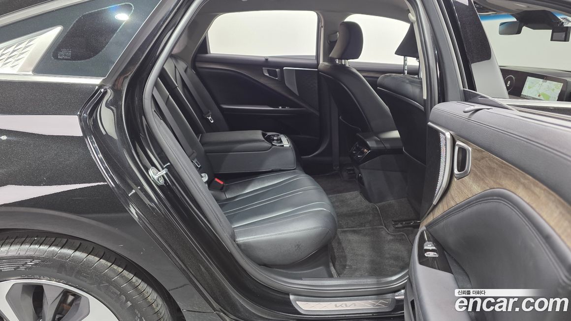 Kia K8 2023