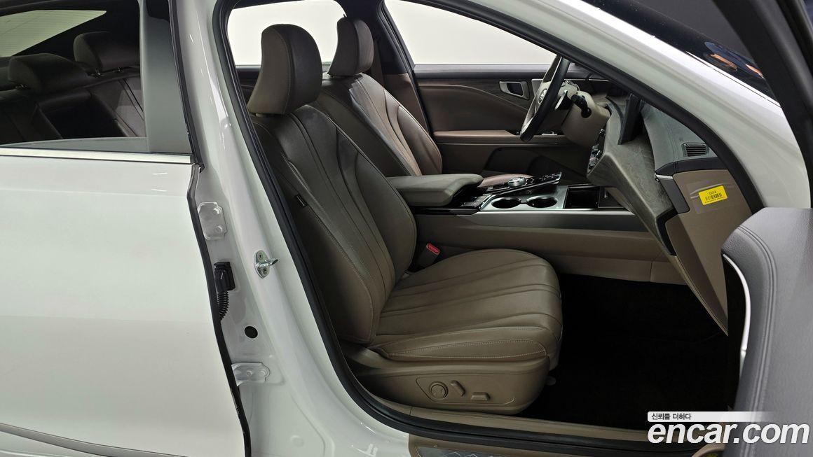 Kia K8 2023