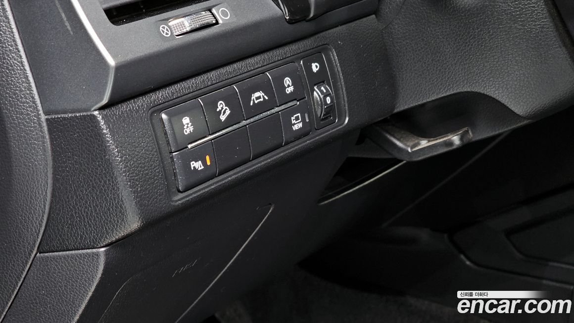 KG_Mobility_Ssangyong Rexton 2022