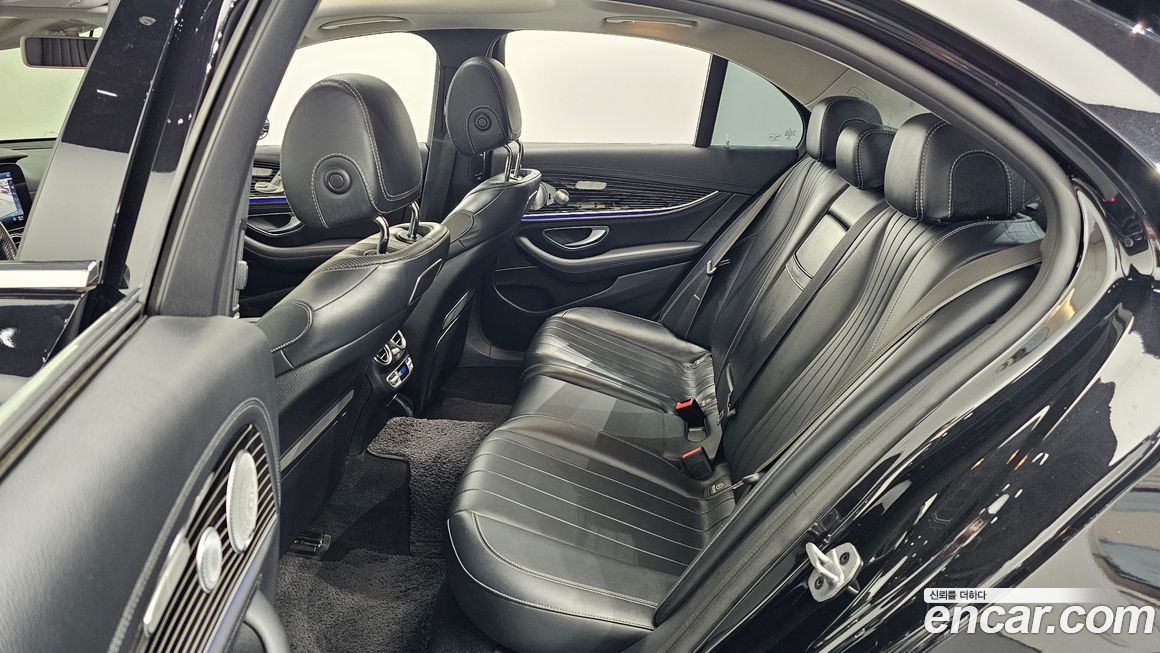 Mercedes-Benz E-Class 2018