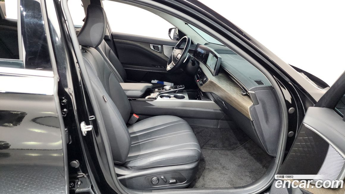 Kia K8 2023
