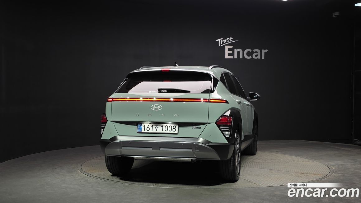 Hyundai Kona 2025