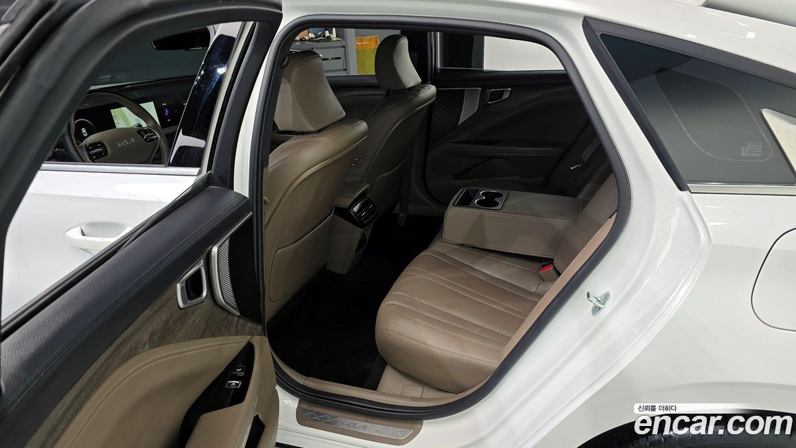 Kia K8 2023