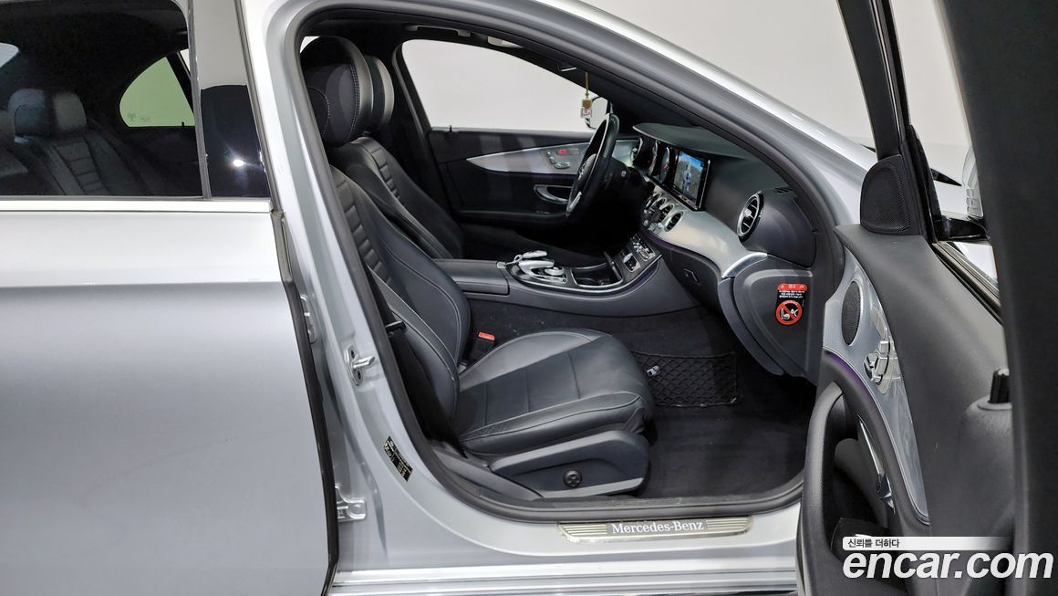 Mercedes-Benz E-Class 2020