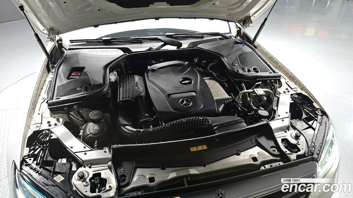Mercedes-Benz E-Class 2017