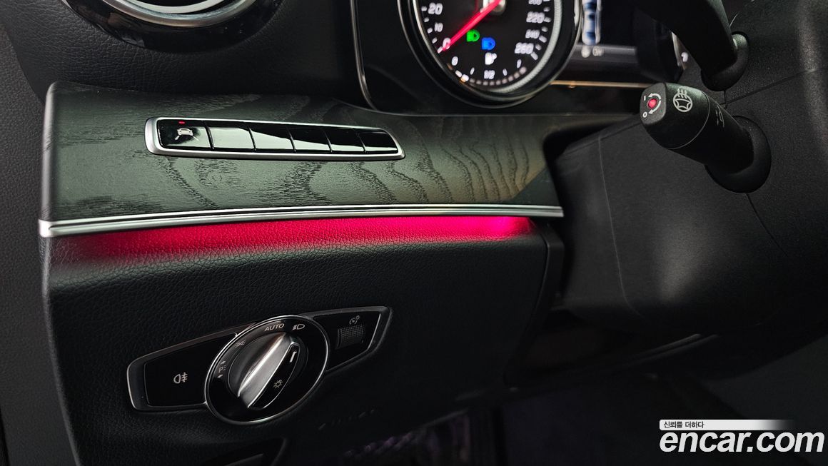 Mercedes-Benz E-Class 2019