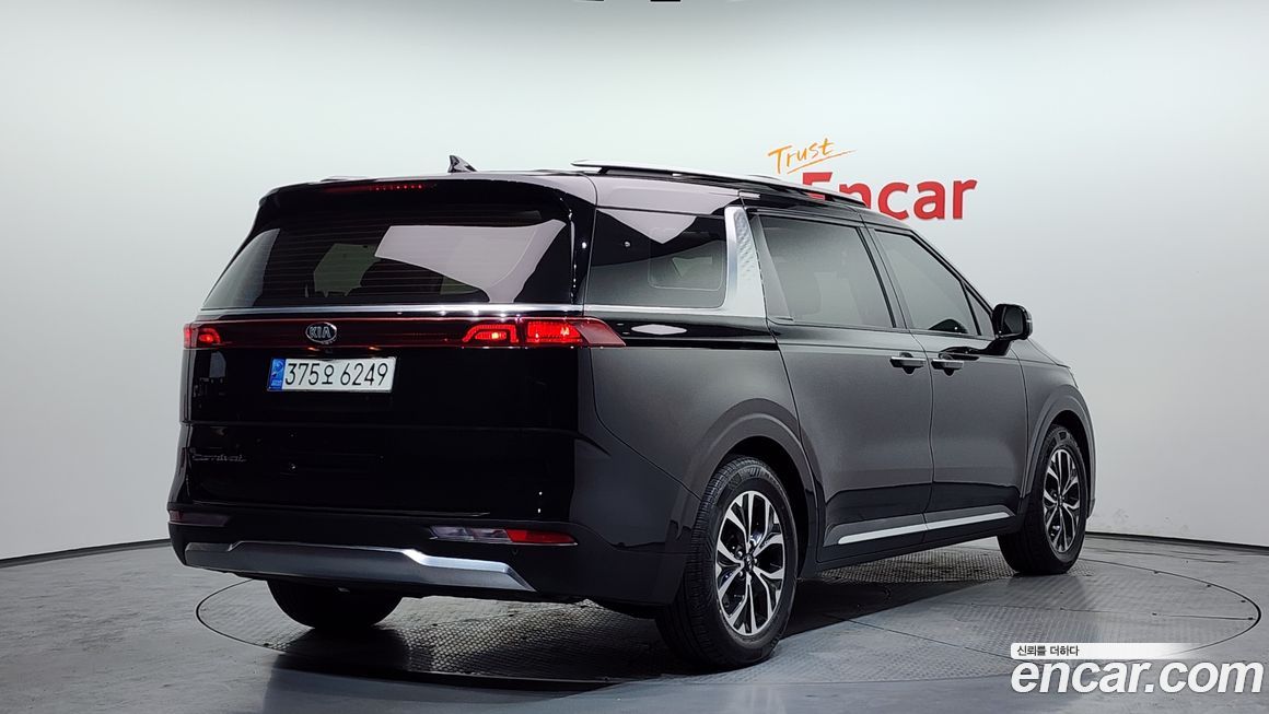 Kia Canival 2021