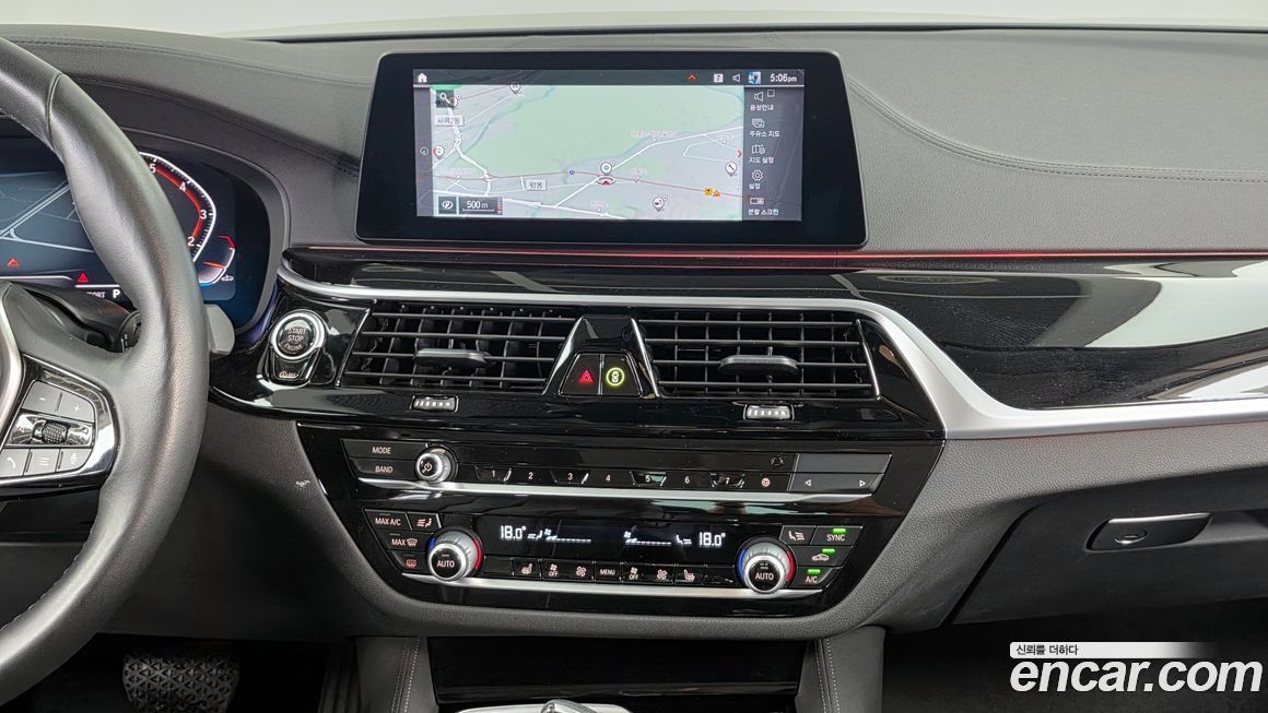 BMW 5-Series 2020