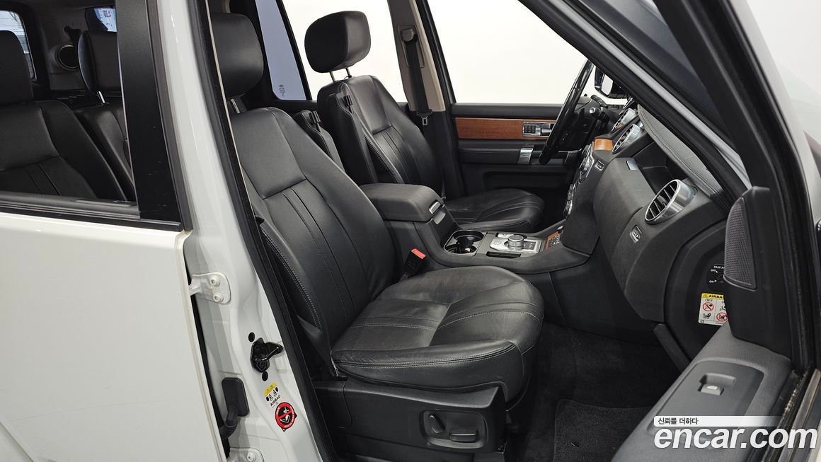 Land Rover Discovery 2015