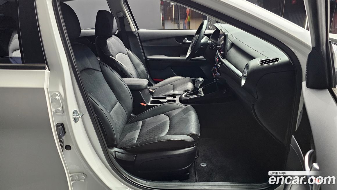 Kia K3 2023