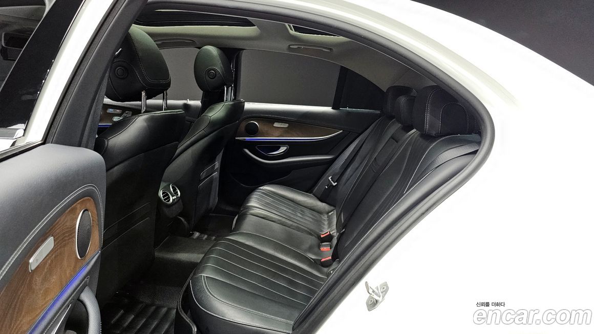 Mercedes-Benz E-Class 2017