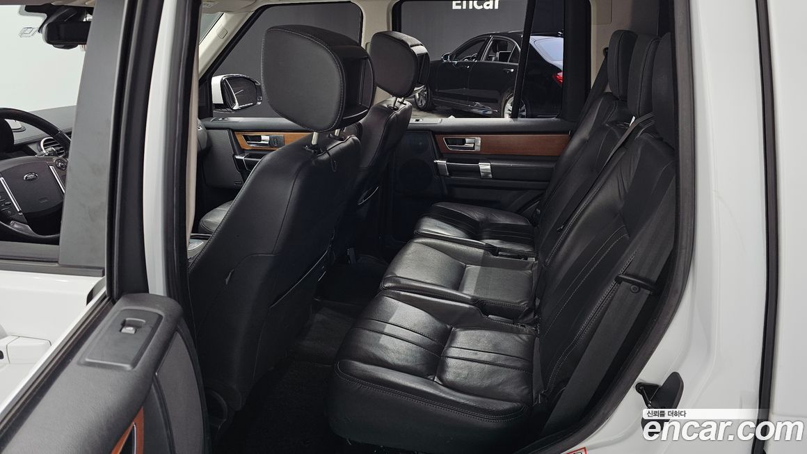 Land Rover Discovery 2015