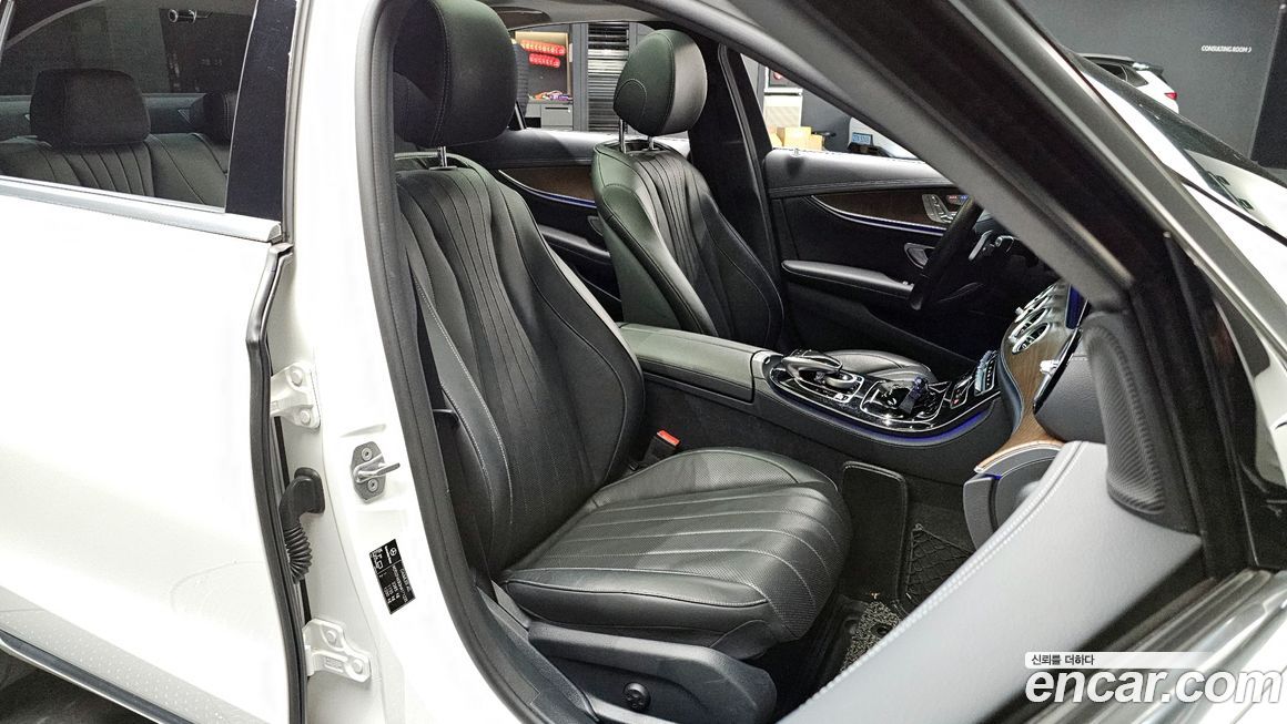 Mercedes-Benz E-Class 2017