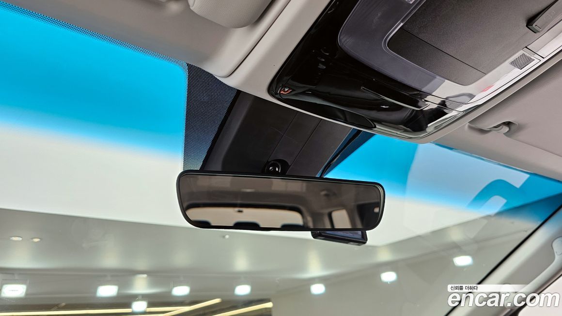 Hyundai Staria 2022