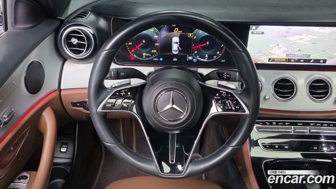 Mercedes-Benz E-Class 2021