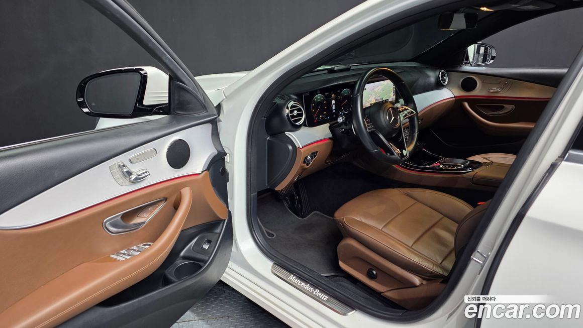 Mercedes-Benz E-Class 2021