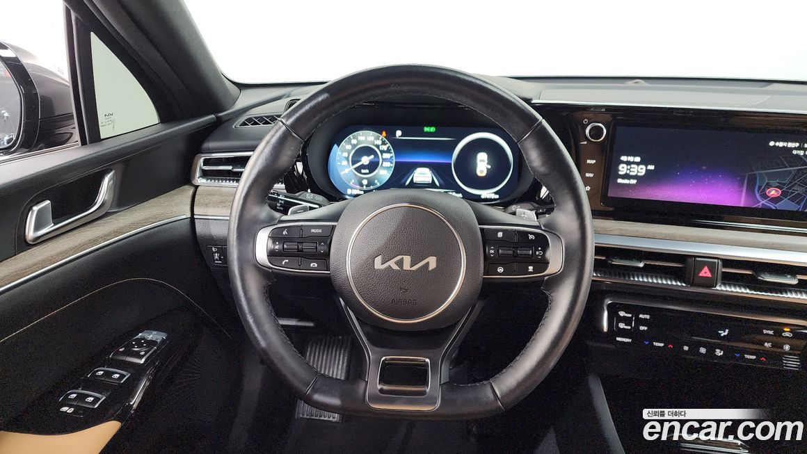 Kia K5 2023