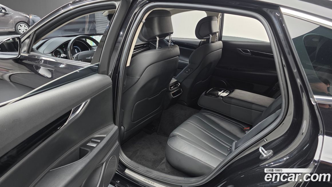 Genesis G80 2021