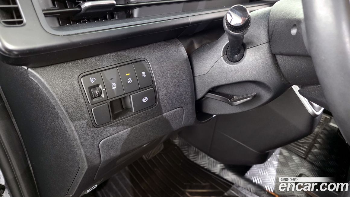 Hyundai Staria 2022