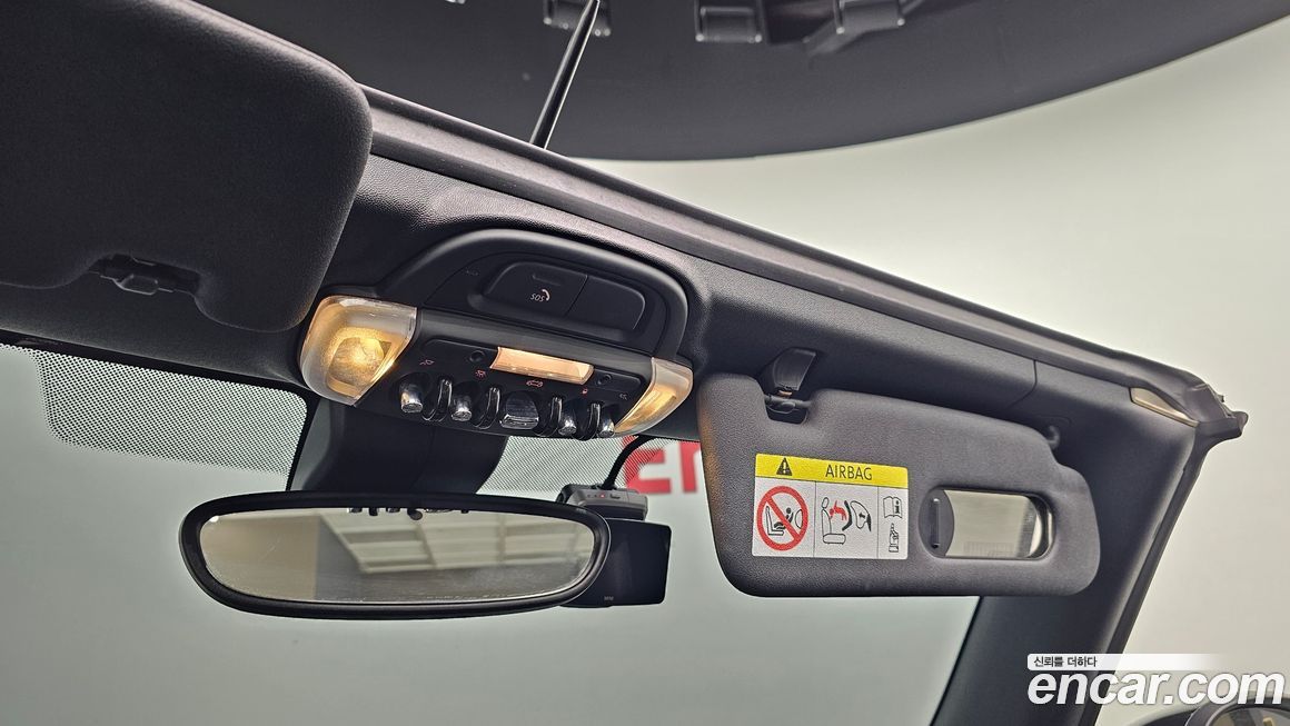 Mini Cooper Convertible 2024