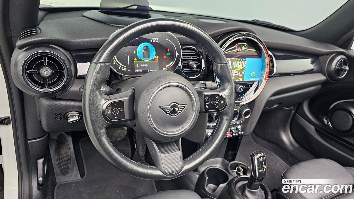 Mini Cooper Convertible 2024