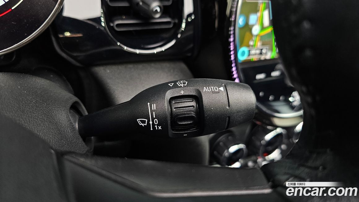 Mini Cooper Convertible 2024