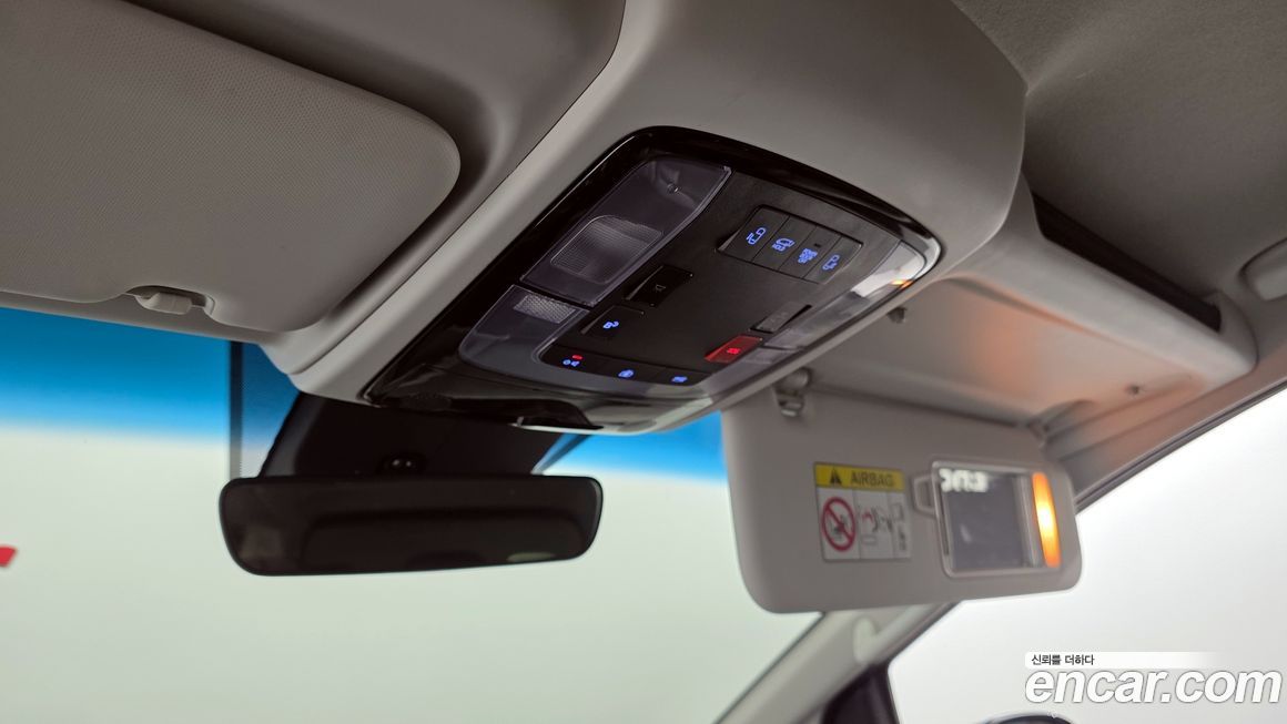Hyundai Staria 2022