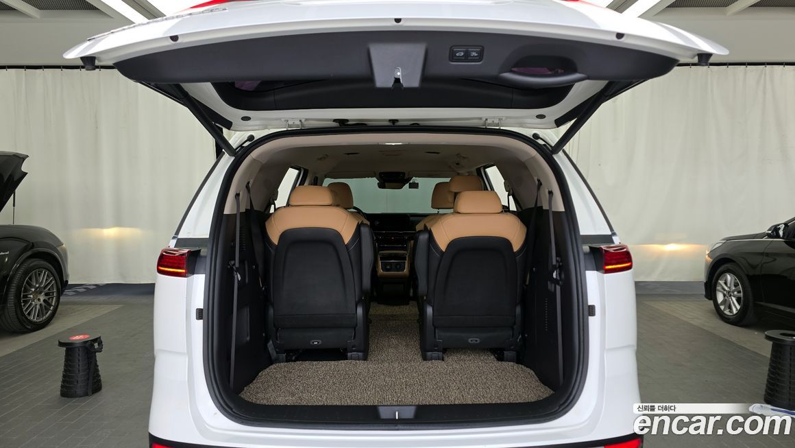 Kia Canival 2021