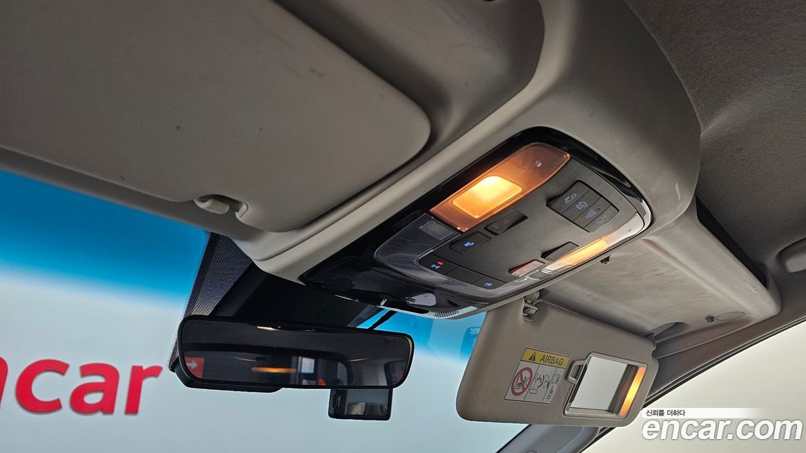 Hyundai Staria 2023