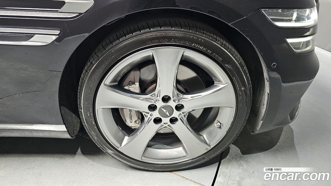 Genesis G80 2021