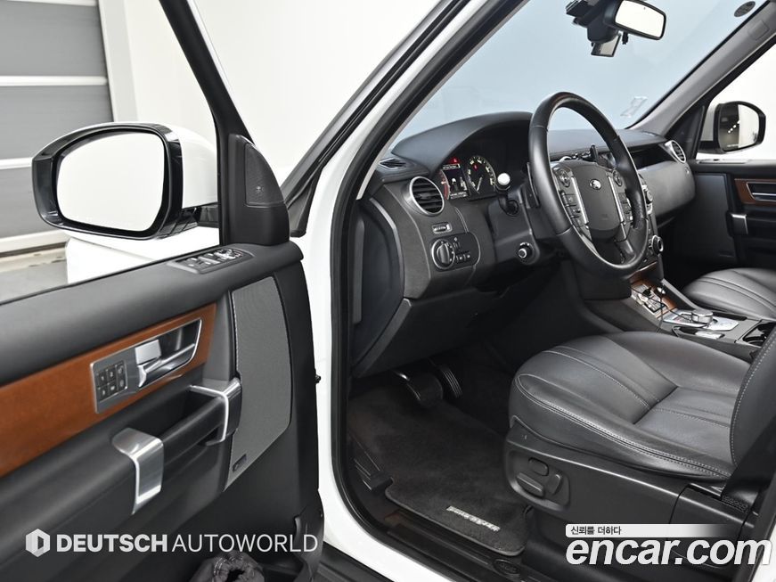 Land Rover Discovery 2016