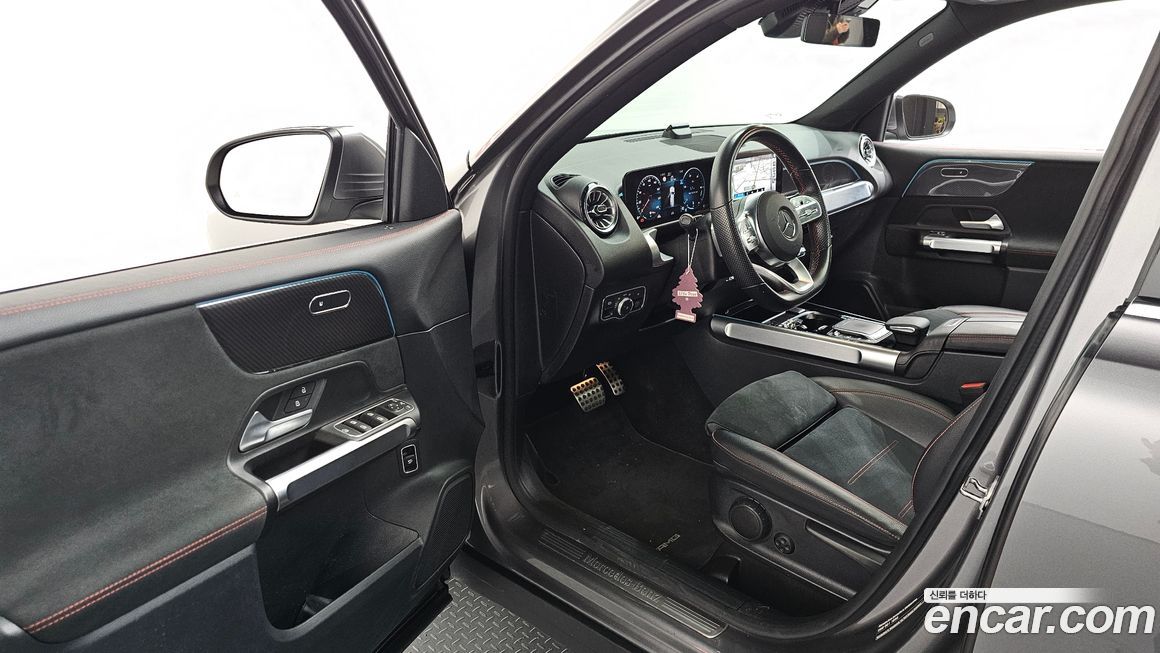 Mercedes-Benz GLB-Class 2022