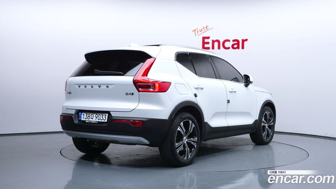 Volvo XC40 2022