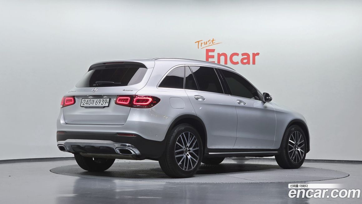 Mercedes-Benz GLC-Class 2020